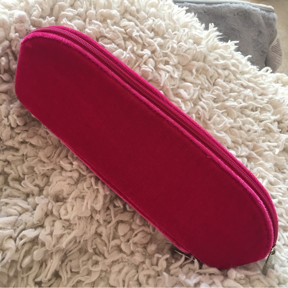 Clinique velvet velour fuzzy Barbie pink fuschia makeup pencil case organizer - Picture 6 of 9